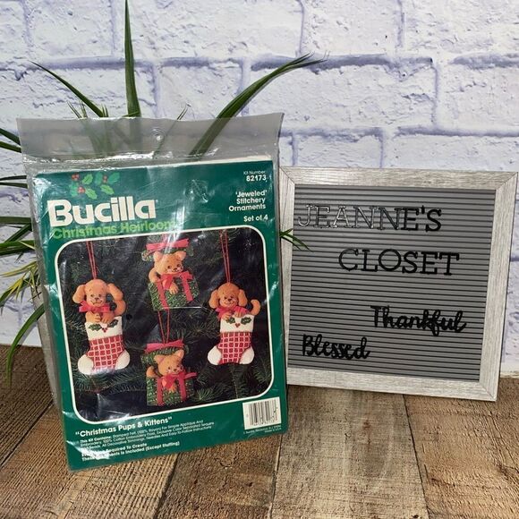 Bucilla Felt Christmas Heirloom Ornament Kit 82173 Pups & Kittens Set of 4. - Picture 1 of 3